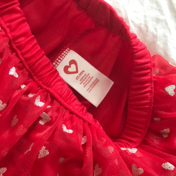 Red tutu 2t - Picture 2 of 2
